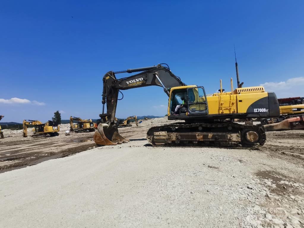Volvo 700 B Excavatoare pe șenile
