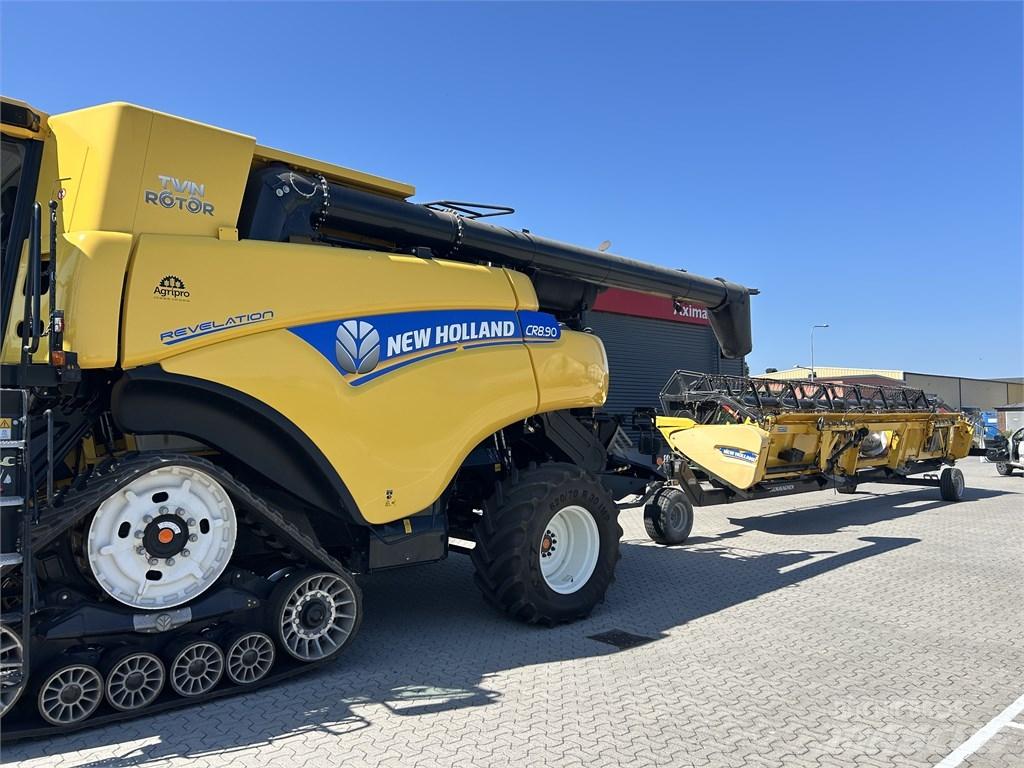 New Holland CR 8.90 Combine de secerat