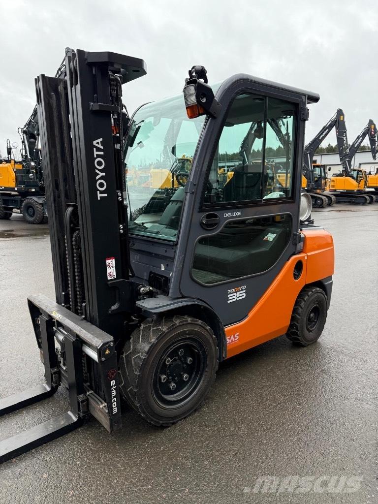 Toyota 02-8 FGJF 35 Stivuitor GPL