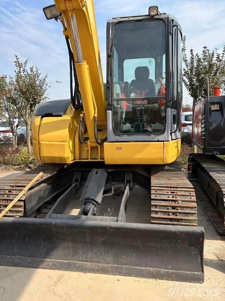 Komatsu PC78 Excavatoare pe șenile
