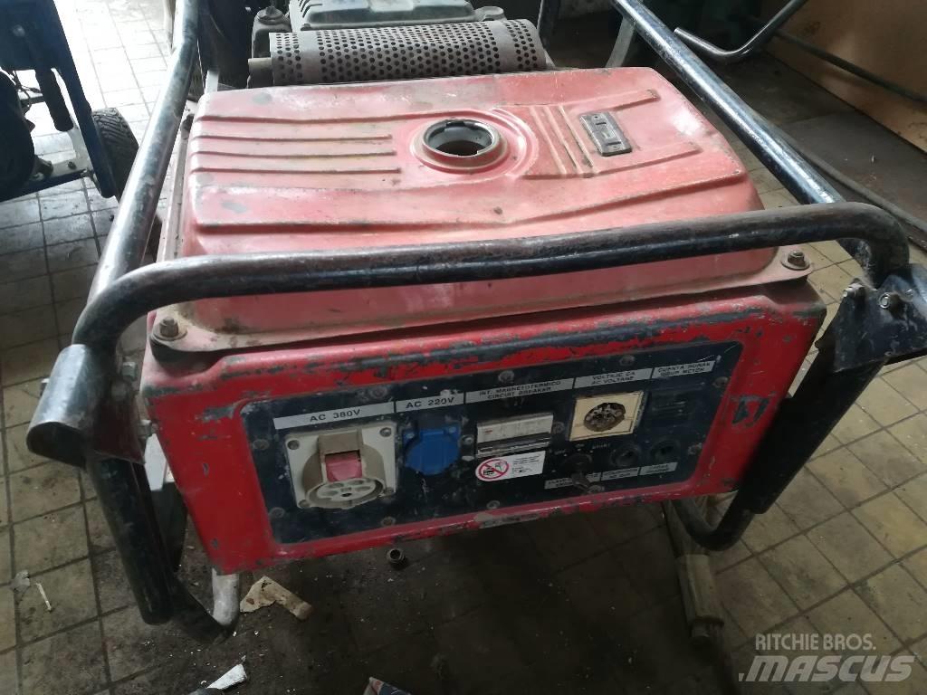 Honda ECT 10 Generatoare pe Petrol
