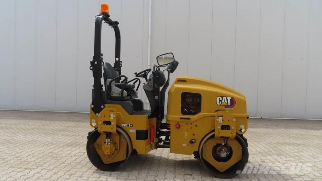 CAT CB2.7GC Cilindri compactori dubli