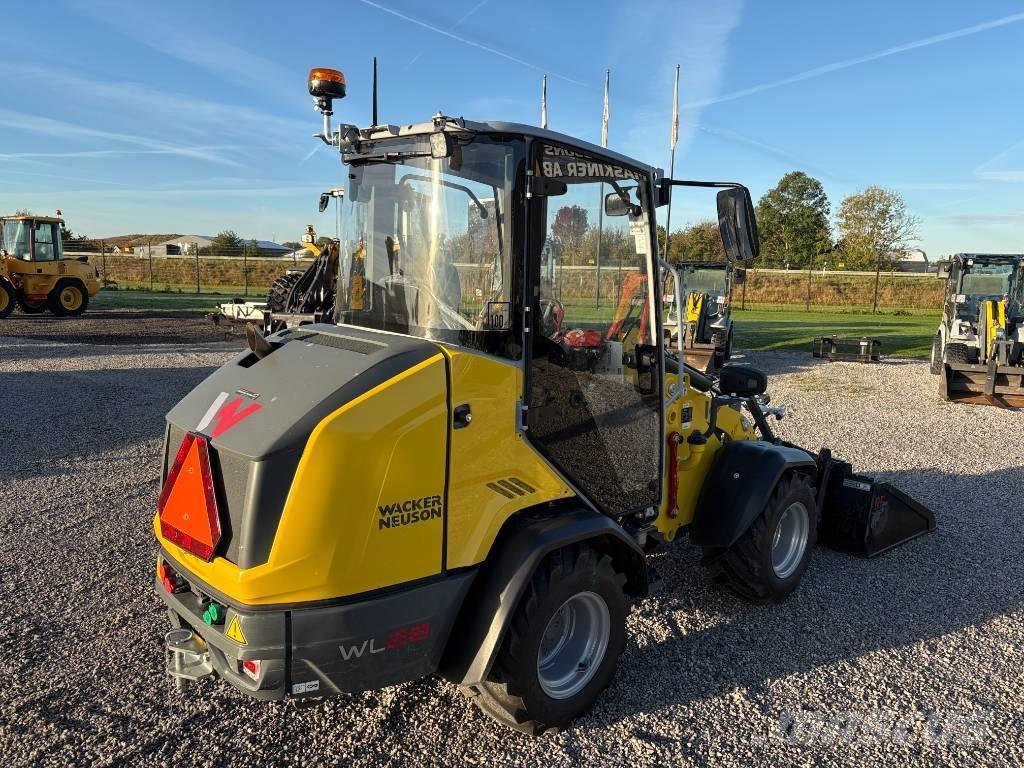 Wacker Neuson WL 28 Incarcator pe pneuri