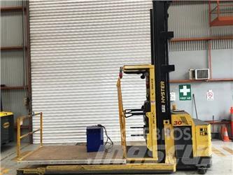 Hyster R30XMF3 Stivuitoare pentru comisionare(logistica)