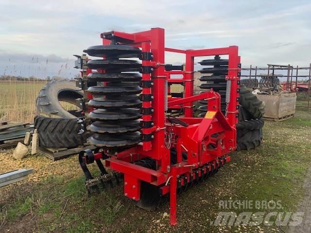 He-Va 4M PRESS Utilaje agricole - Altele