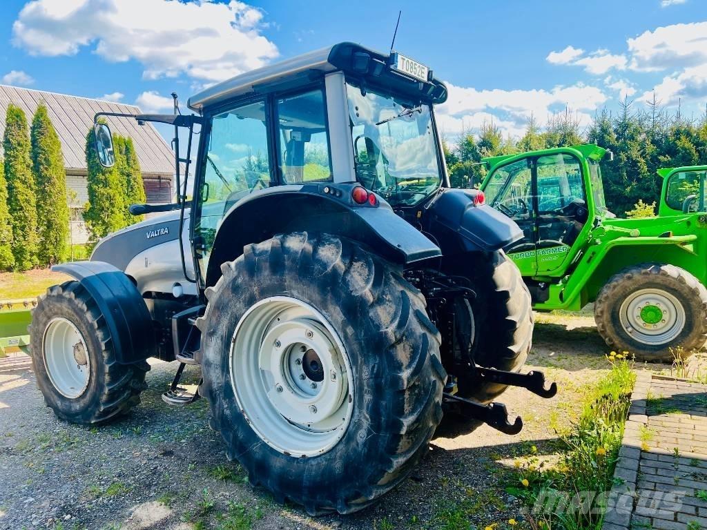 Valtra T 121 HT Tractoare