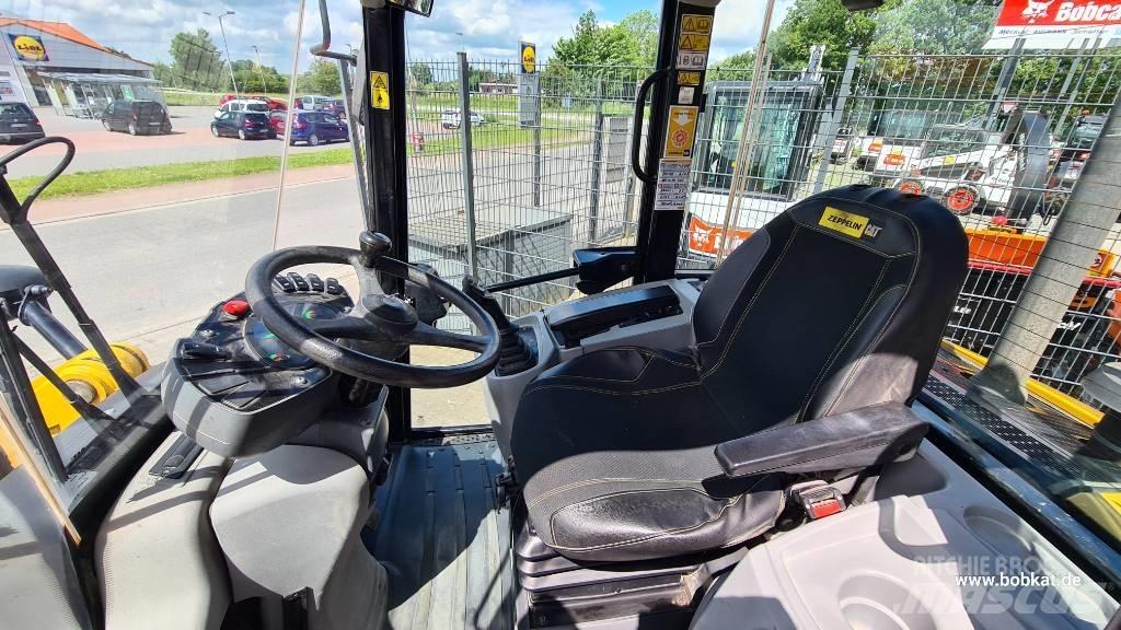 CAT 908 Incarcator pe pneuri