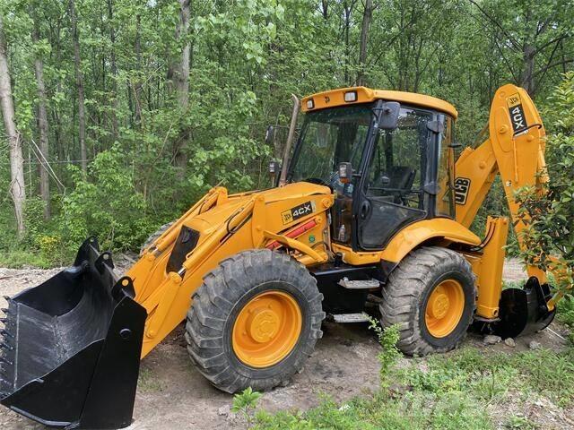 JCB 4CX Buldoexcavatoare