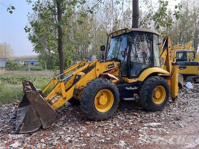 JCB 4CX Buldoexcavatoare