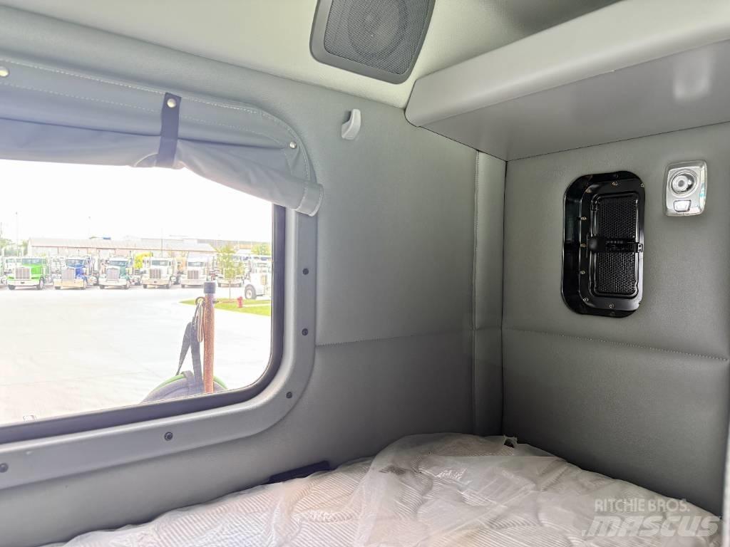 Kenworth W 990 Autotractoare