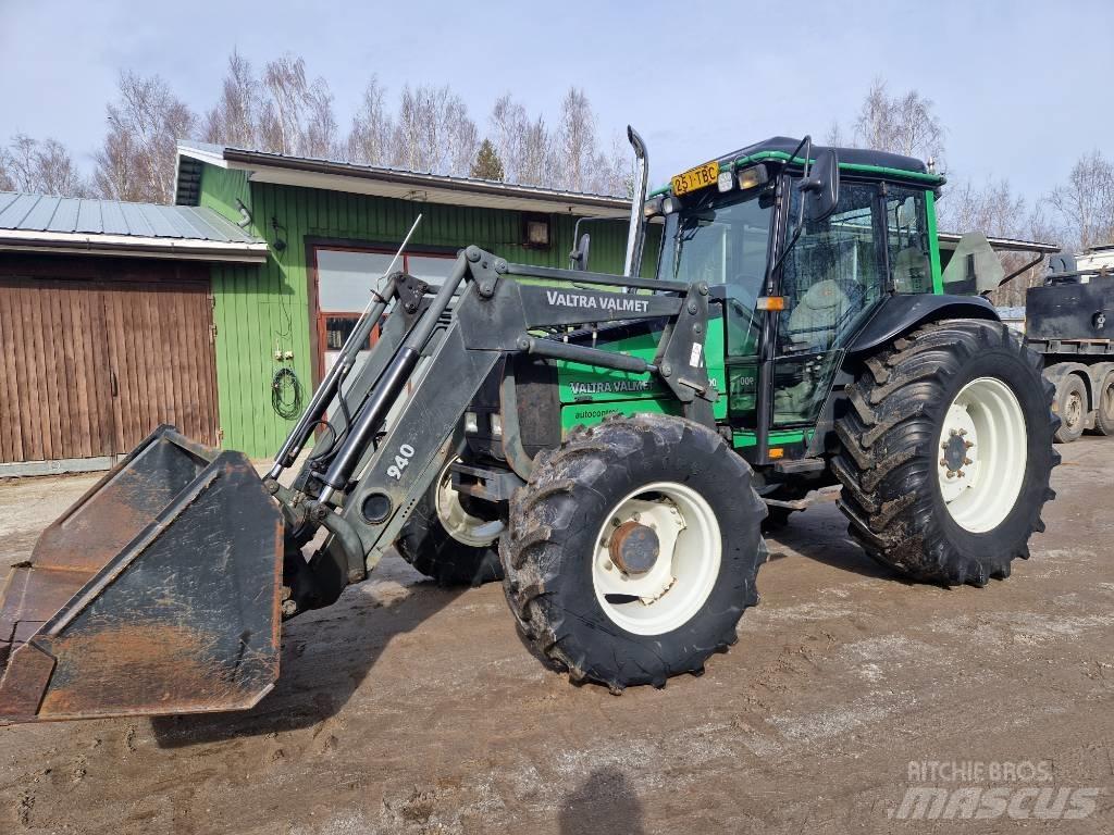 Valtra Valmet 900 Tractoare