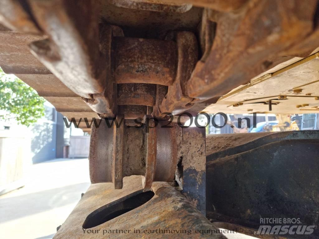 CAT 330FL Excavatoare pe șenile

