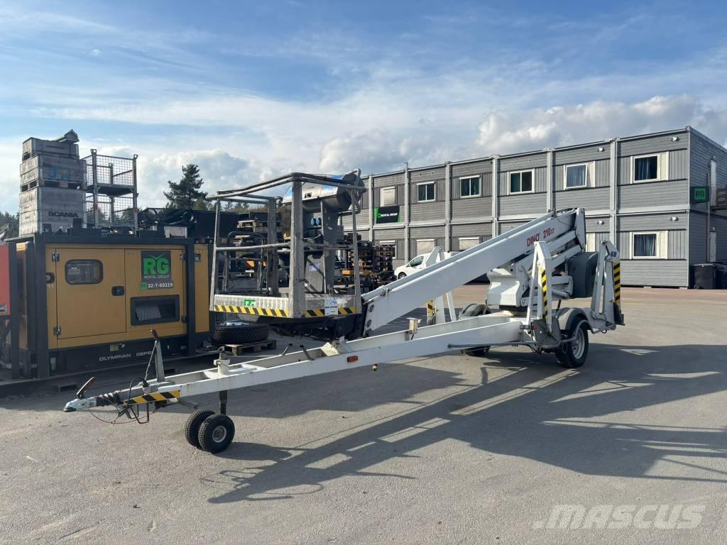 Dino 210 XT Platforme aeriene montate pe remorca