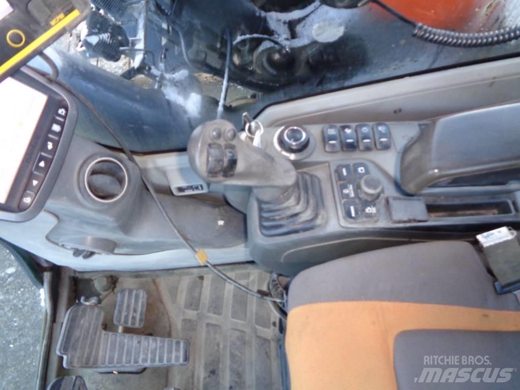 Doosan DX 235 Excavatoare pe șenile
