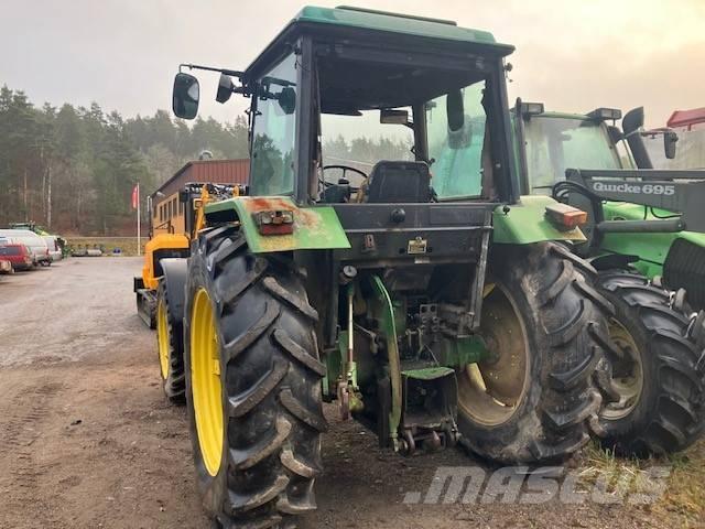 John Deere 3050 Tractoare