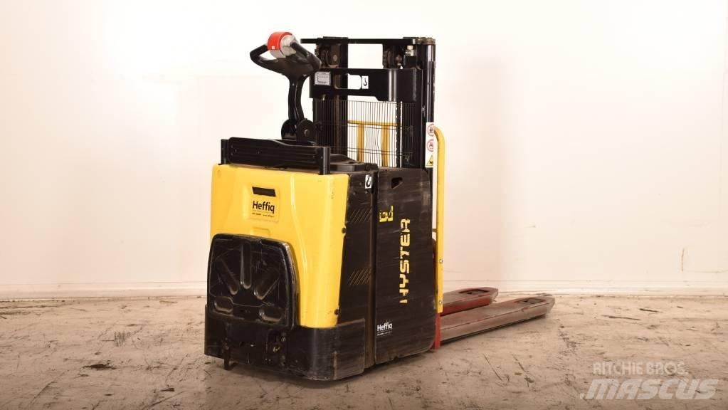 Hyster P2.0SD Transpaleta cu platforma