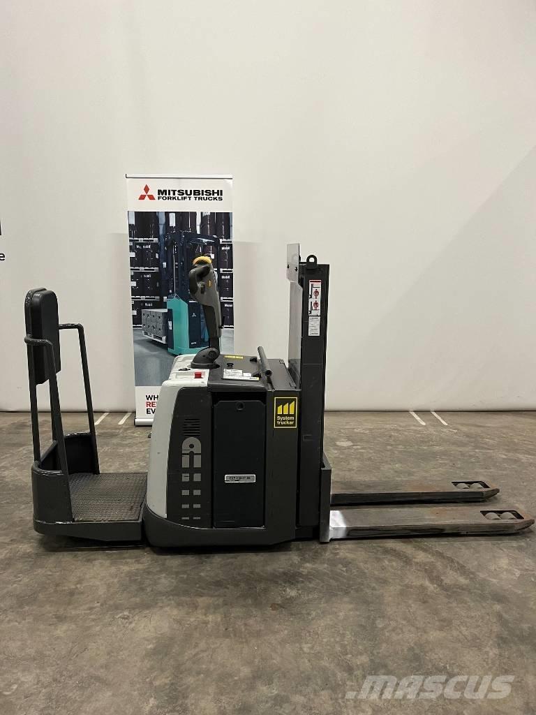 Atlet PDP200THF209 Transpaleta manuala
