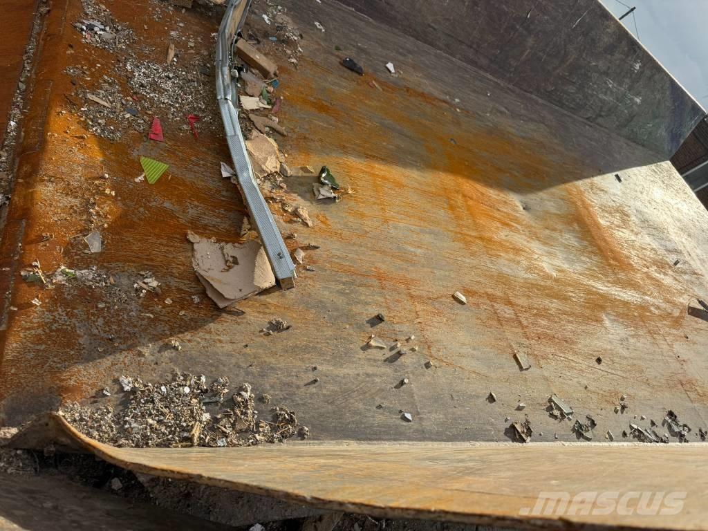 Haas Tyron 2000 XL Masina de tocat deseuri