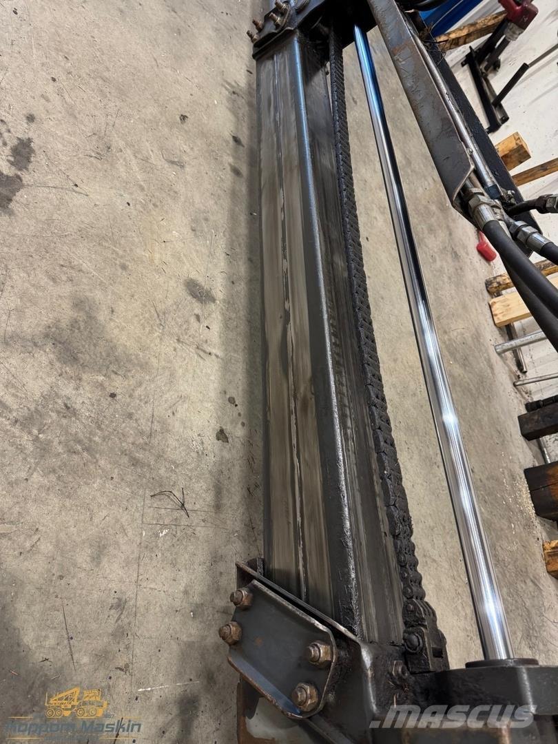 Ponsse K75 Macarale de transport