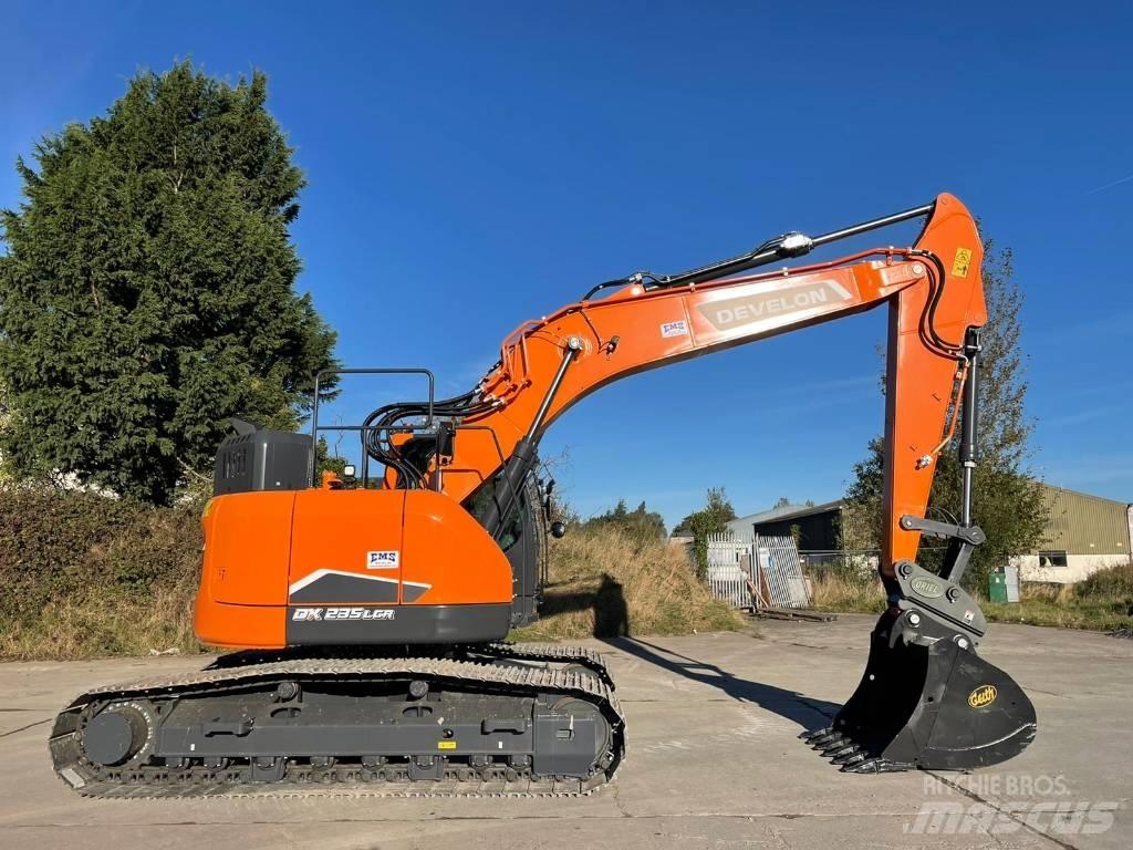 Doosan DX 235 LCR Excavatoare pe șenile

