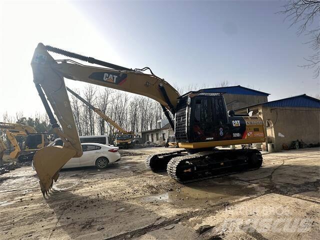 CAT 320d Excavatoare pe șenile
