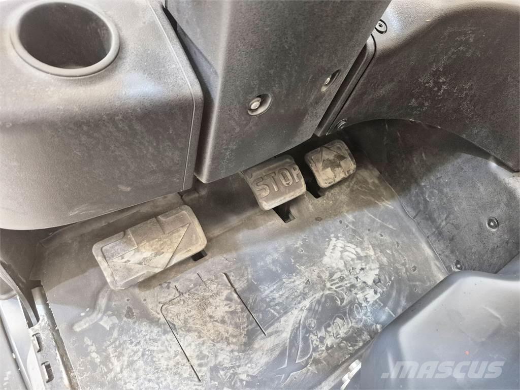 Linde E20L 02 386 Stivuitor electric