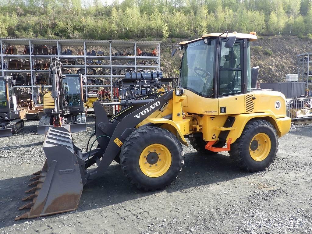 Volvo L 35 G Incarcator pe pneuri