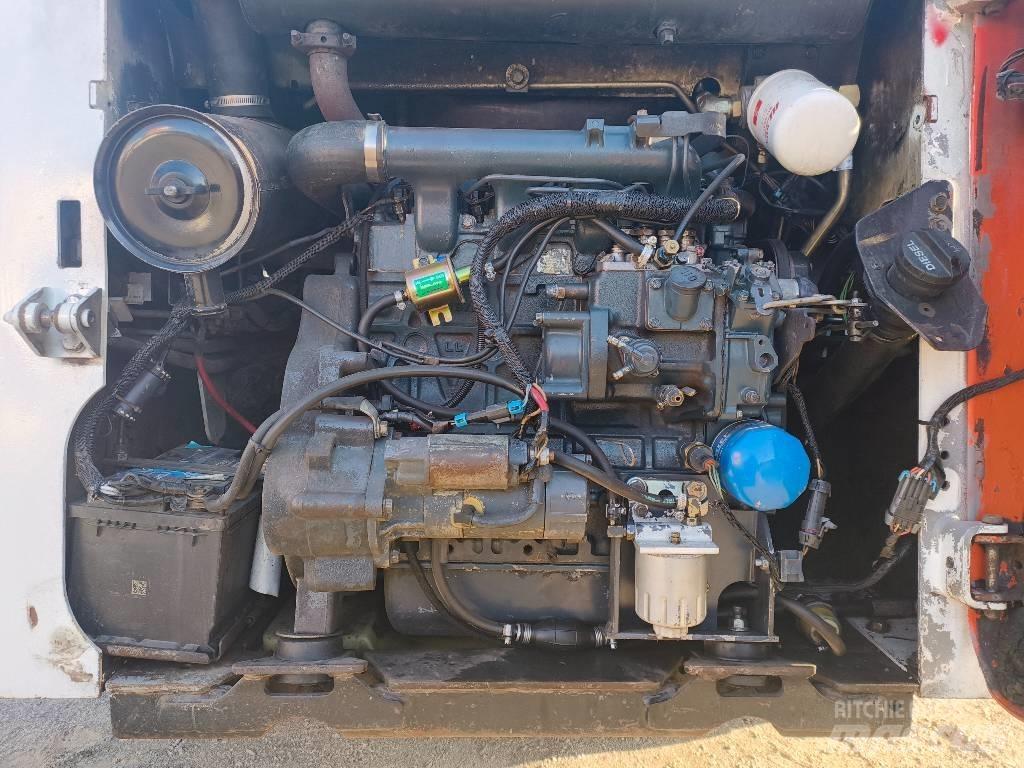 Bobcat S 130 Mini incarcator