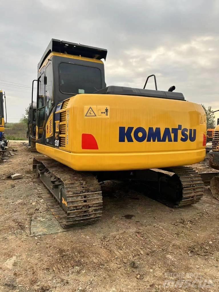 Komatsu PC 130 Excavatoare pe șenile
