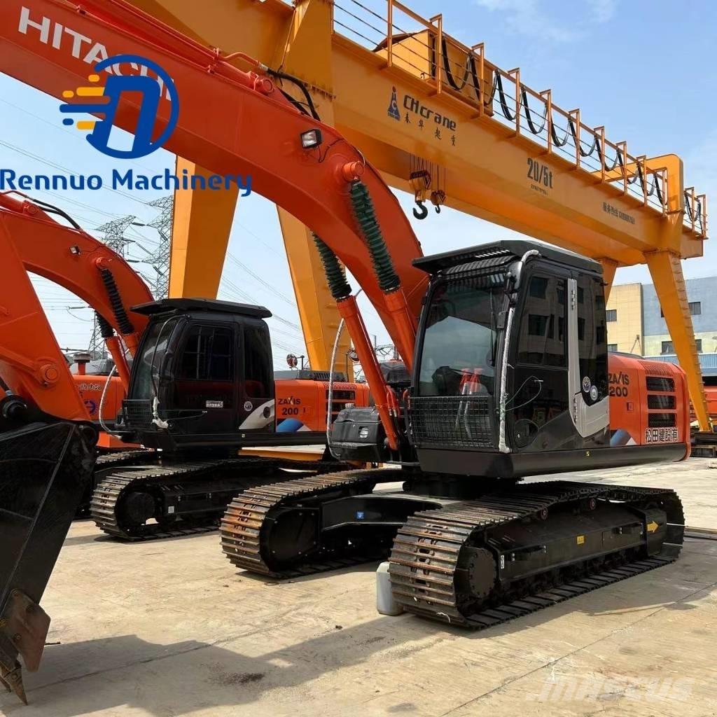 Hitachi ZX 200 Excavatoare pe șenile
