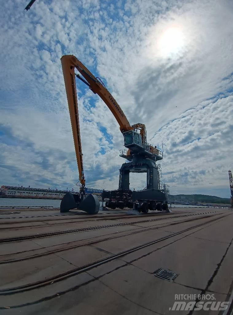 Liebherr LH 150 M Paleta de manipulare