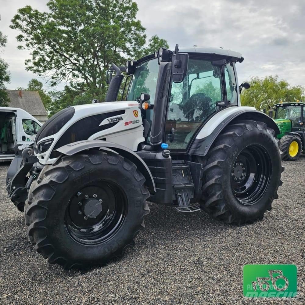 Valtra N174 Tractoare
