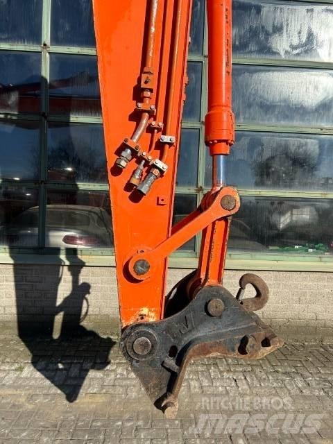 Hitachi ZX 160 W Excavatoare cu roti