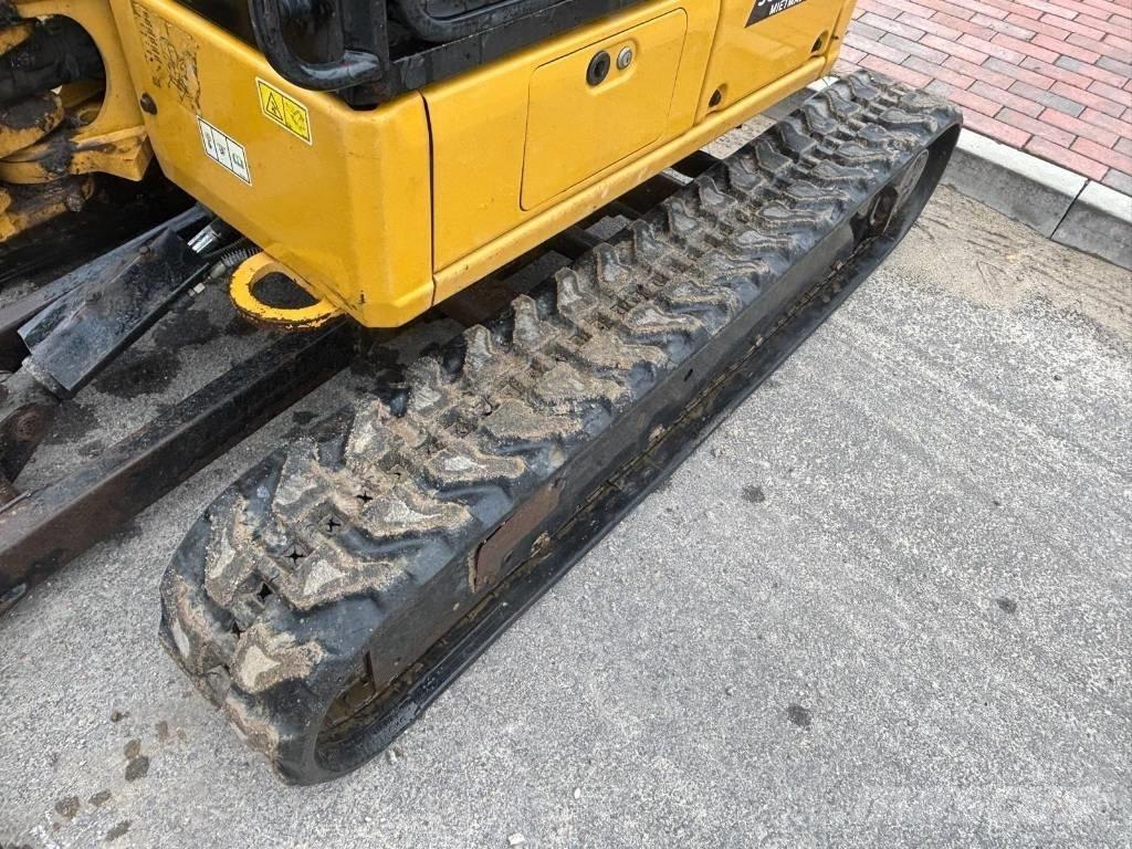 CAT 302 CR Mini excavatoare < 7t