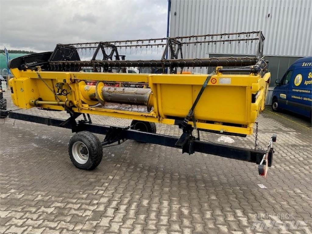 New Holland CX780 Combine de secerat