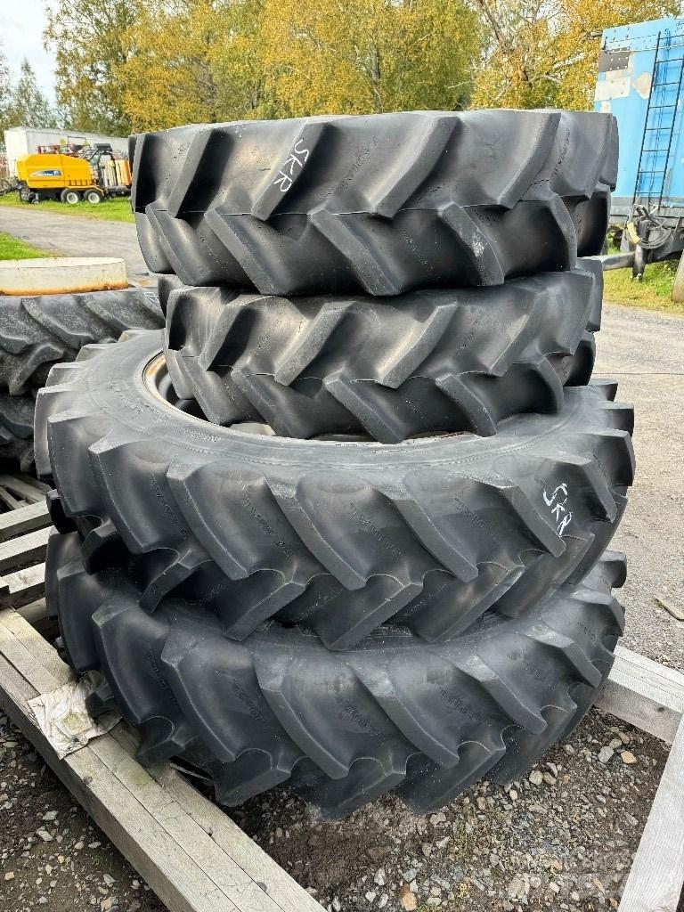 Goodyear 13.6R38 Roti