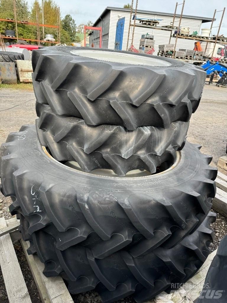Goodyear 13.6R38 Roti