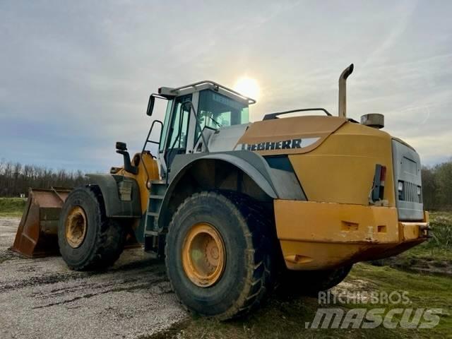 Liebherr L 564 Incarcator pe pneuri
