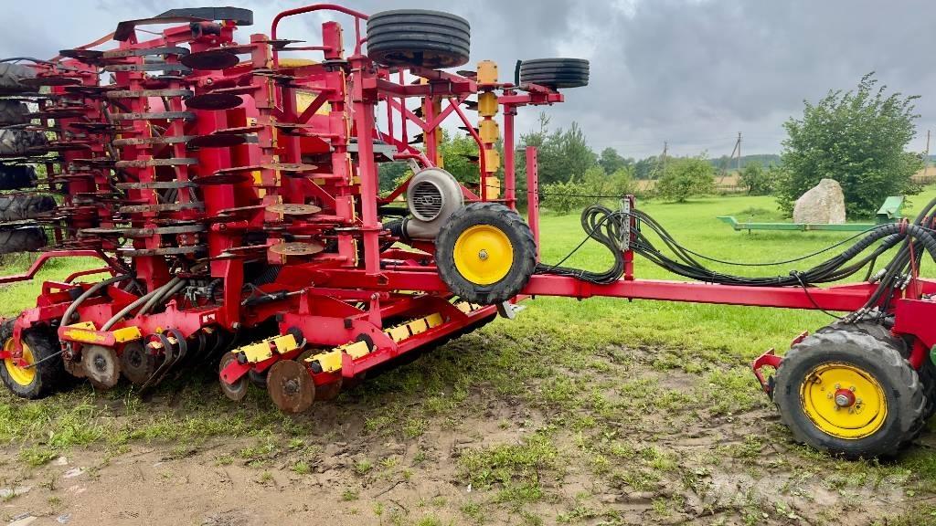 Väderstad RapidA600S Perforatoare