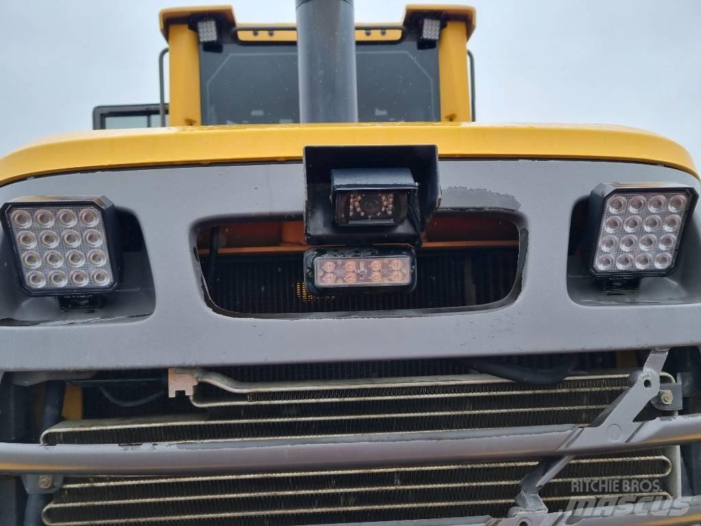 Volvo L 70 F Incarcator pe pneuri