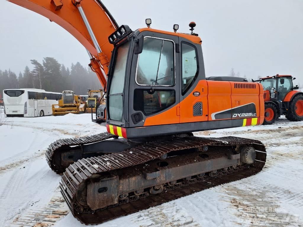 Doosan DX 225 LC Excavatoare pe șenile
