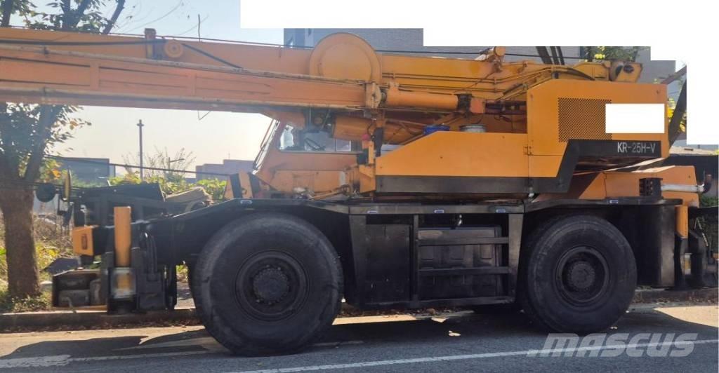 Kato SR 250 Macara teren accidentat