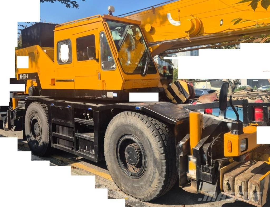 Kato SR 250 Macara teren accidentat