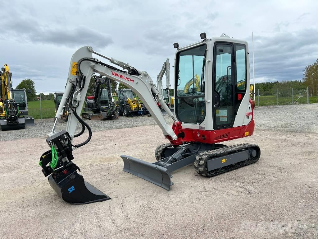 Takeuchi TB320 Mini excavatoare < 7t