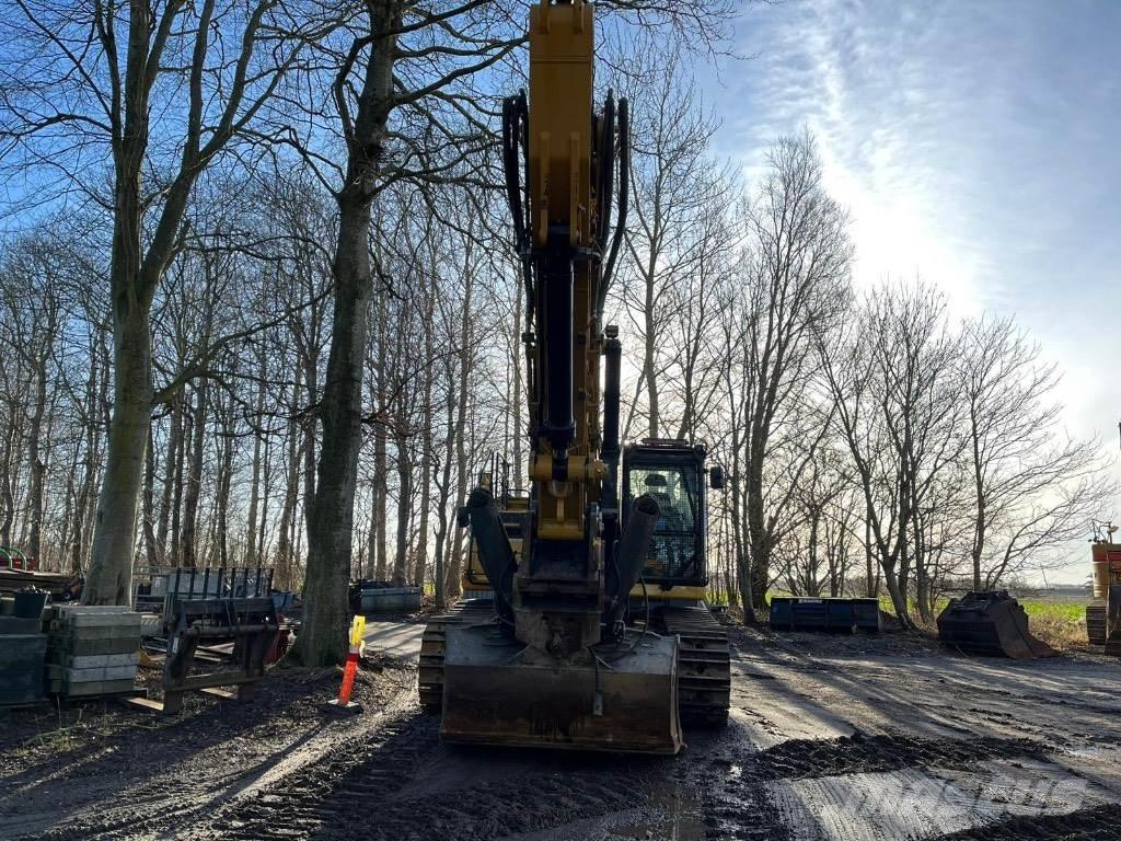 CAT 336 nextgen Excavatoare pe șenile

