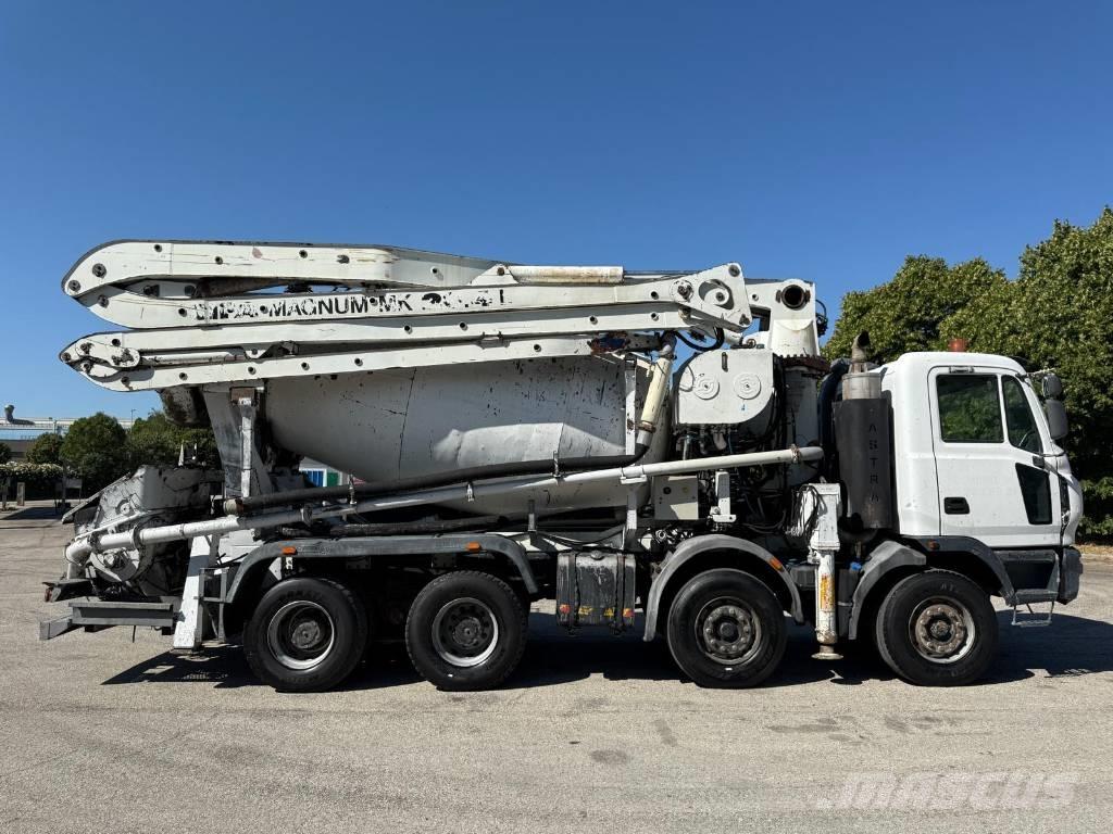 Astra Betonpompa Betoniera