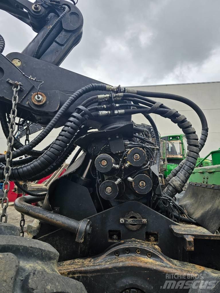 John Deere 1470 E Combine forestiere