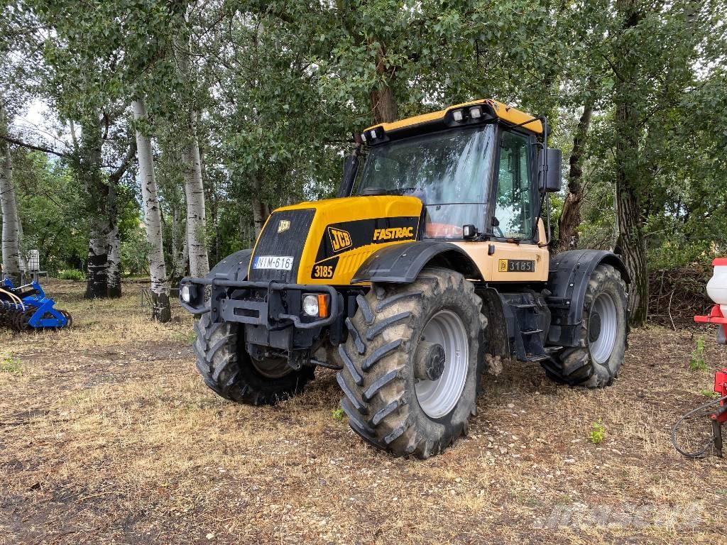 JCB Fastrac 3185 Tractoare