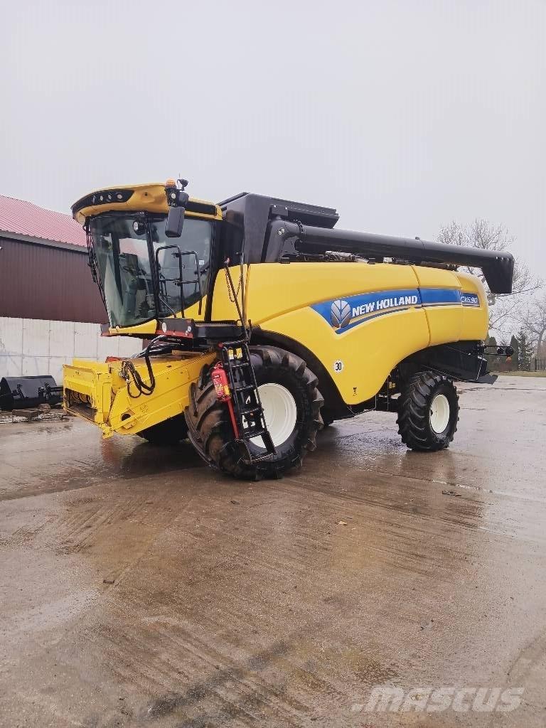 New Holland CX6.90 Combine de secerat
