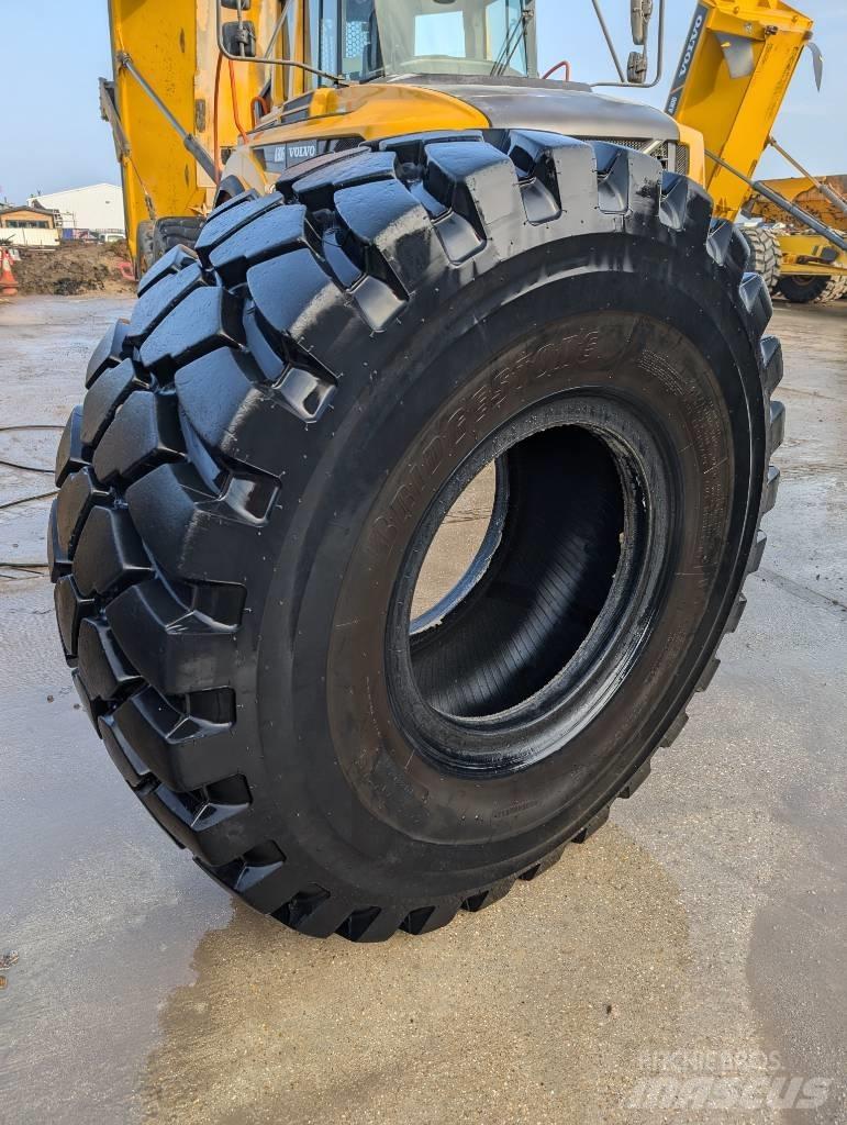 Bridgestone VLTS Anvelope, roti si jante